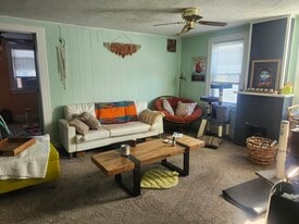 3334 W 129th St, Unit Upstairs of duplex in Cleveland, OH - Building Photo