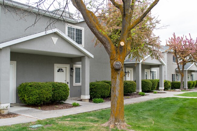 property at 182 Penny Ln