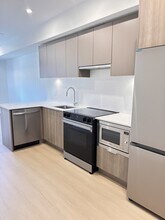 10829-10140 140 St in Surrey, BC - Building Photo - Building Photo