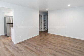 5416 N Lacey St in Spokane, WA - Building Photo - Building Photo