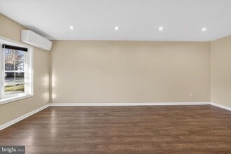 51 Mecouch Dr in Glassboro, NJ - Building Photo - Building Photo