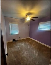 11621 Havel Ave in Cleveland, OH - Foto de edificio - Building Photo