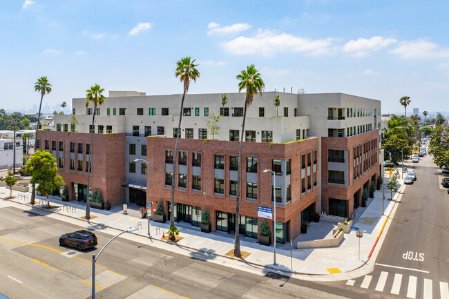 Rae on Sunset in Los Angeles, CA - Building Photo - Building Photo