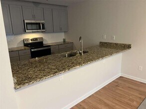 17 Carey Ct in Grantville, GA - Building Photo - Building Photo