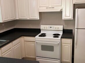 3940 Stutz St in Cumming, GA - Building Photo - Building Photo