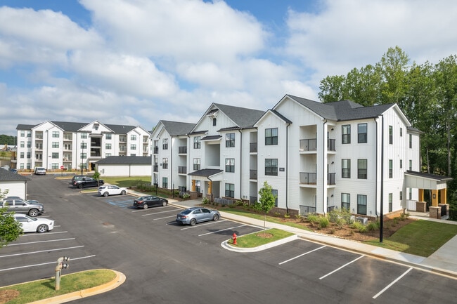 Evolve New Hope Farm in Wellford, SC - Building Photo - Building Photo