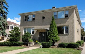 1441 E Johnson St in Madison, WI - Building Photo