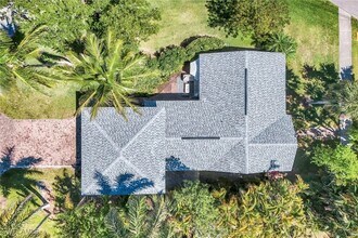 1275 8th Ave N in Naples, FL - Building Photo - Building Photo