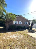 608 22nd Ave N in North Myrtle Beach, SC - Building Photo