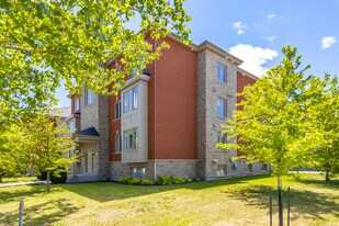 6845 Maricourt in Longueuil, QC - Building Photo
