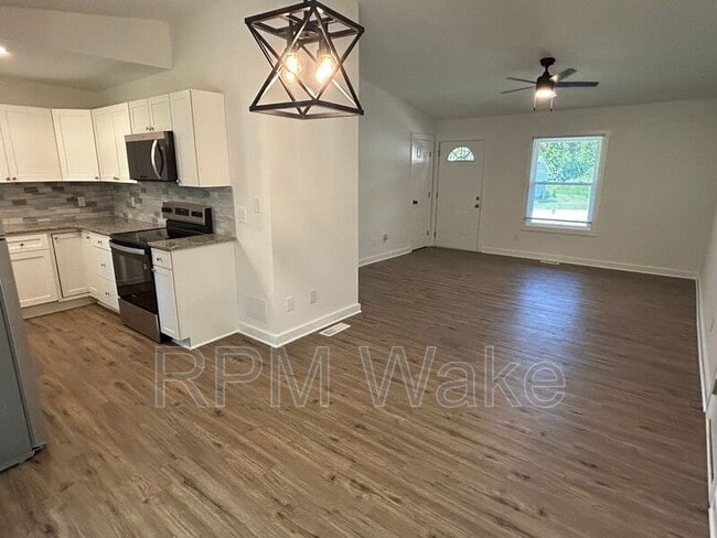 2325 Quartz Ct in Raleigh, NC - Building Photo - Building Photo