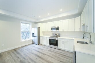 424 Marlborough St in Boston, MA - Building Photo - Building Photo