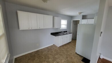 4505 East 21st St in Indianapolis, IN - Building Photo - Building Photo