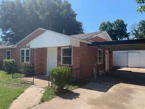 2931 Grassmere St in Shreveport, LA - Building Photo - Building Photo