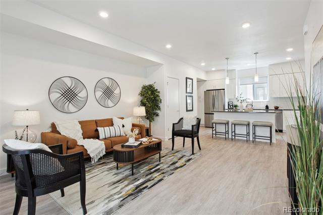 8705 Ralston Rd in Arvada, CO - Building Photo