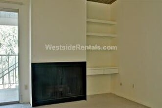 Mayville Terrace in Pasadena, CA - Building Photo - Building Photo