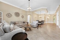 9279 Menaggio Ct in Naples, FL - Building Photo - Building Photo