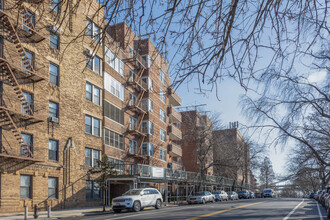 Shore Lane Arms in Brooklyn, NY - Building Photo - Building Photo