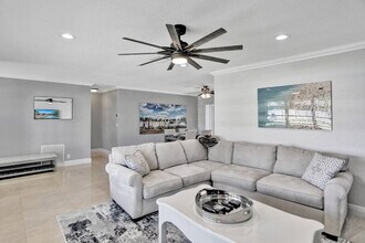 2600 NE 52nd Ct in Lighthouse Point, FL - Building Photo - Building Photo