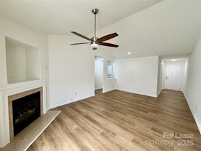 3206 Salud Ln in Indian Land, SC - Foto de edificio - Building Photo