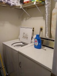 7 W Biddle St photo'