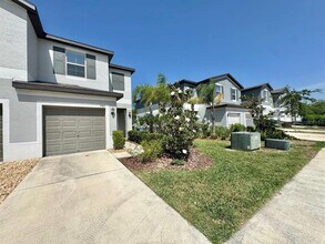 3587 Bellmeade Ct in Wesley Chapel, FL - Building Photo - Building Photo