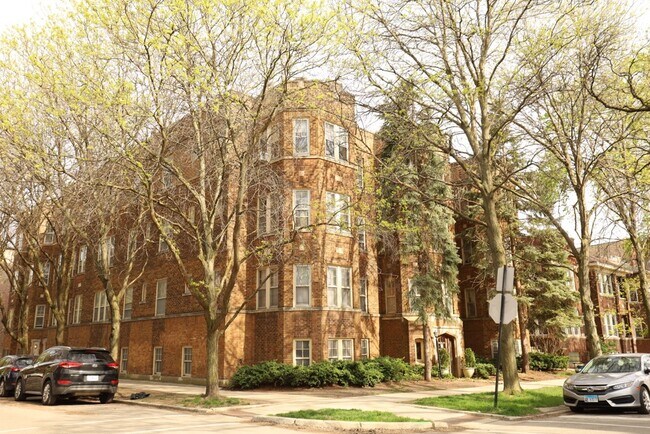 4871 N Talman Ave in Chicago, IL - Building Photo - Building Photo