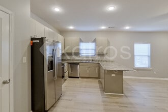 2216 Perry St in Little Rock, AR - Foto de edificio - Building Photo