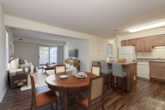 New Forest Apartments in St. Charles, MD - Building Photo - Building Photo