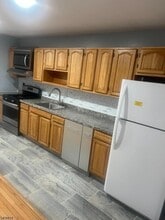 710 27th St in Union City, NJ - Foto de edificio - Building Photo