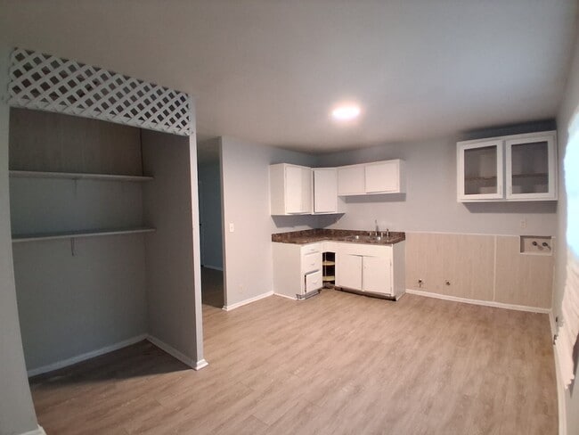 804 Knollcrest Dr in Danville, IL - Building Photo - Building Photo