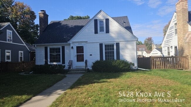 5428 Knox Ave S in Minneapolis, MN - Building Photo - Building Photo