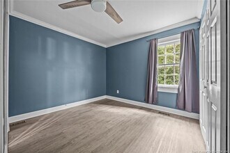 1932 Dogwood St in Fayetteville, NC - Building Photo - Building Photo