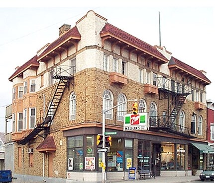 1123-1131 W Wellington St in Ottawa, ON - Building Photo