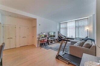 1400 Hudson St in Hoboken, NJ - Building Photo - Building Photo