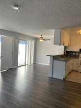 3708 Spencer St in Torrance, CA - Building Photo - Building Photo