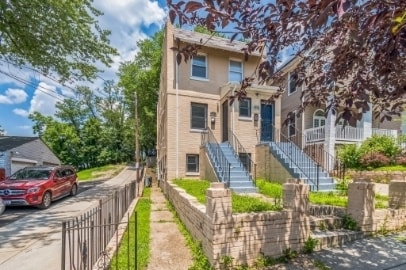 property at 1610 W St SE