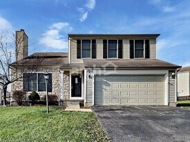 421 Furman St in Pickerington, OH - Building Photo