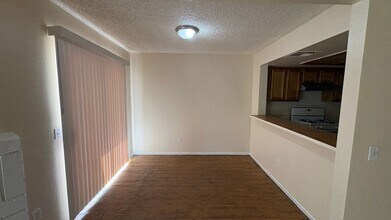 1025 N Tippecanoe Ave in San Bernardino, CA - Building Photo - Building Photo