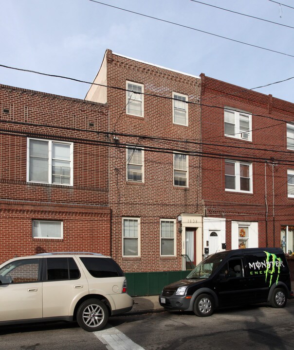 1838 S 2nd St in Philadelphia, PA - Foto de edificio