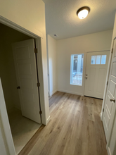 4696 W Miramonte Wy in Kearns, UT - Foto de edificio - Building Photo