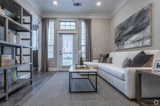 3501 Milam St in Houston, TX - Building Photo - Building Photo