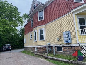 24 Bradley St in Burlington, VT - Building Photo - Building Photo