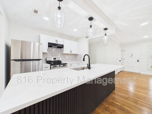property at 6420 W 81st Terrace
