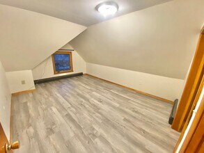 203 Maple St in Burlington, VT - Building Photo - Building Photo