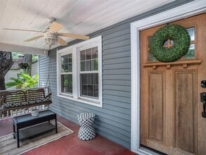 1024 E Henry Ave in Tampa, FL - Building Photo - Building Photo