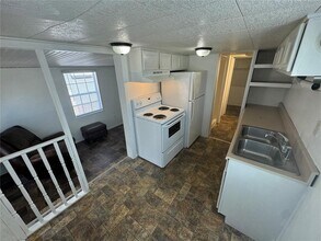 38012 Bluebird Cir in Leesburg, FL - Building Photo - Building Photo