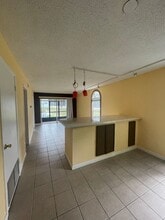313 Dirksen Dr in Debary, FL - Foto de edificio - Building Photo