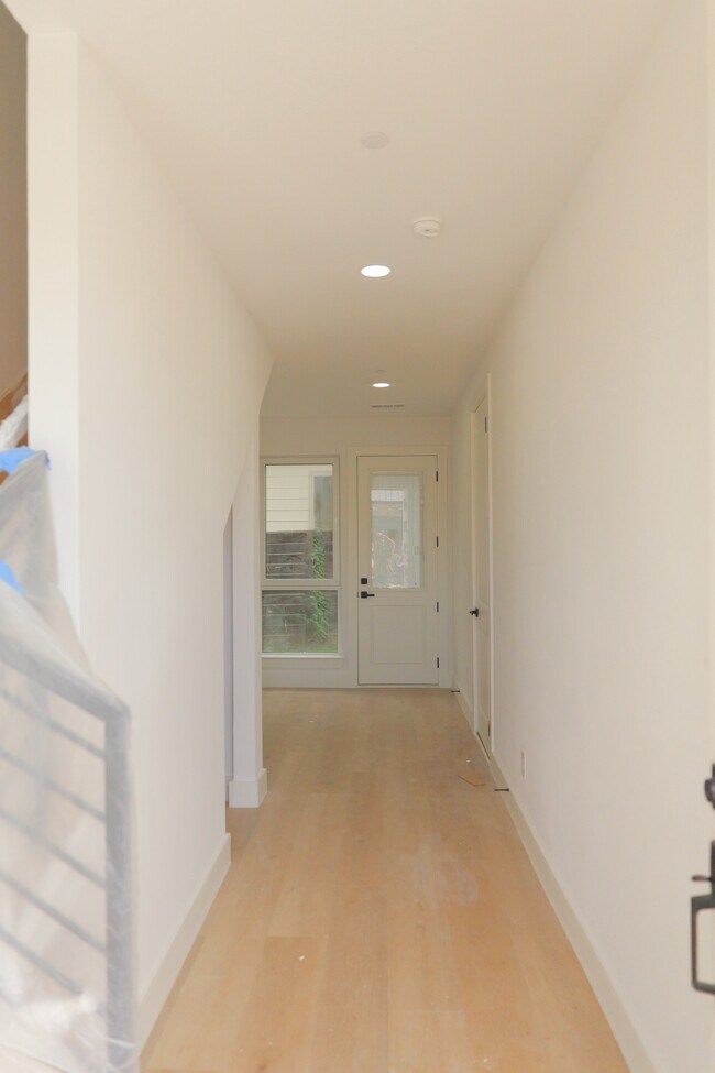 4200 Munger Ave in Dallas, TX - Building Photo - Building Photo