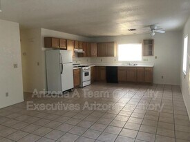 4538 E Lester St in Tucson, AZ - Building Photo